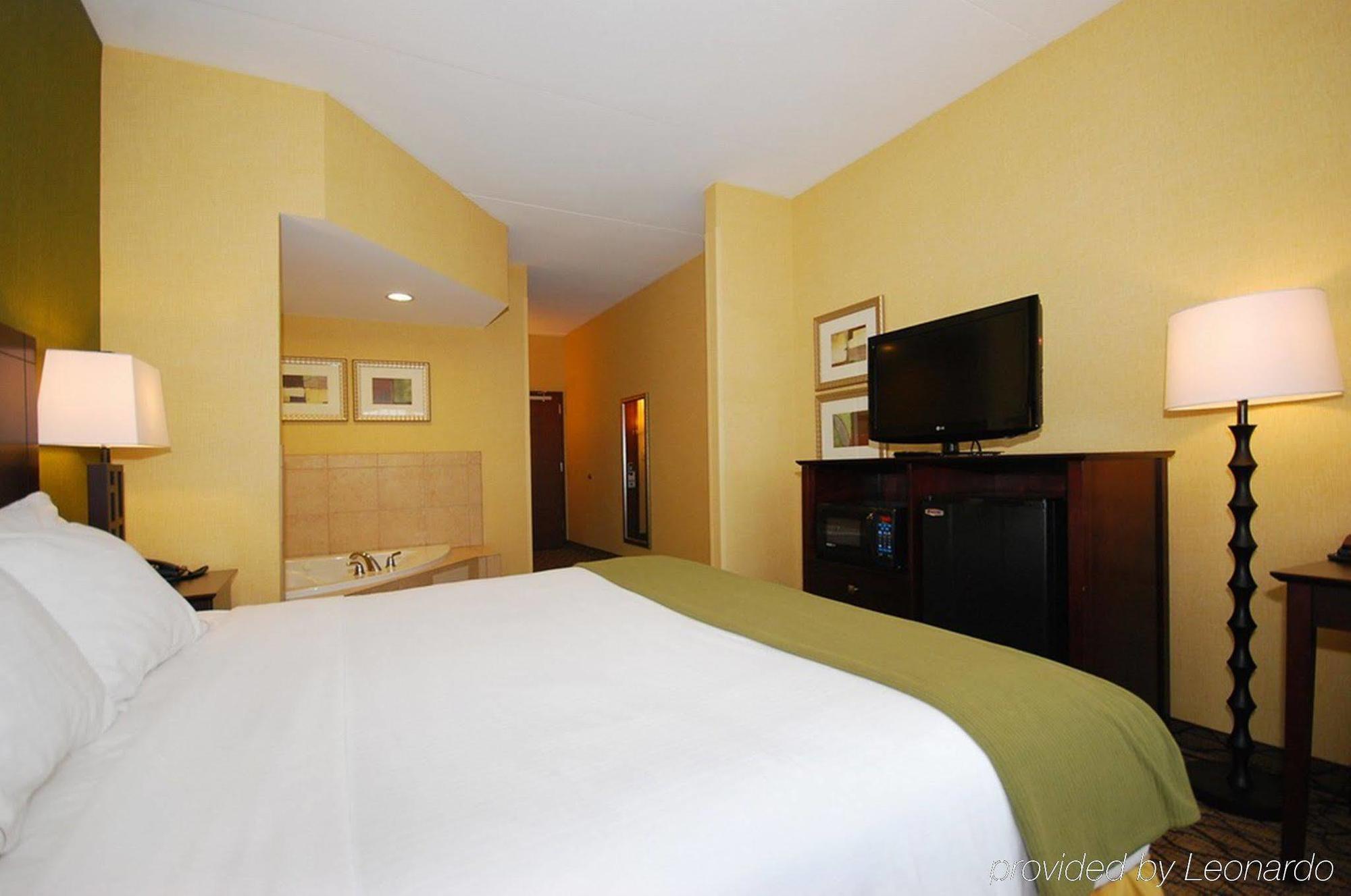 Holiday Inn Express And Suites Kittanning, An Ihg Hotel Kültér fotó