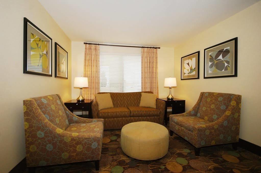 Holiday Inn Express And Suites Kittanning, An Ihg Hotel Kültér fotó