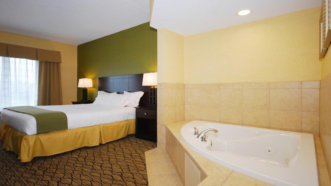 Holiday Inn Express And Suites Kittanning, An Ihg Hotel Kültér fotó